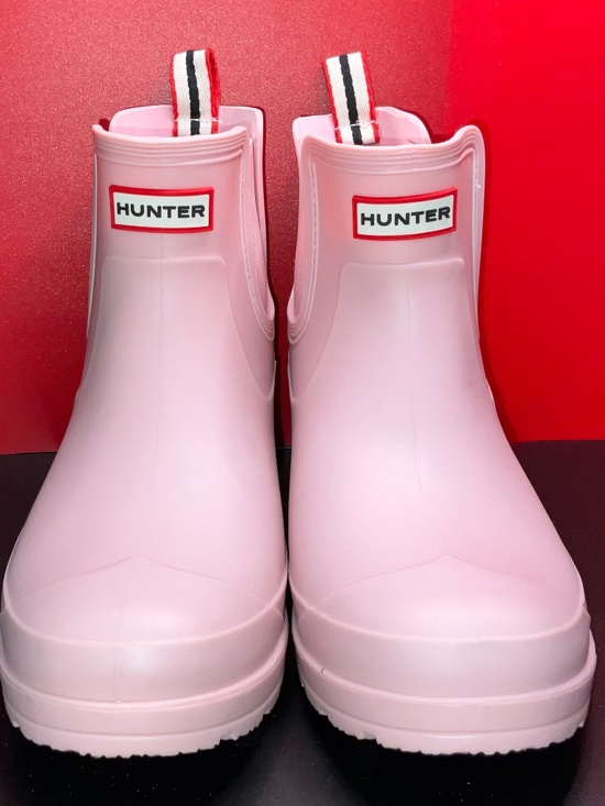 Hunter Shoes - Hunter Tabitha Chelsea Pink Rain Boots. US Women’s 10/EU42. Pull On. NWOT